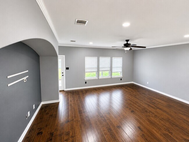 Building Photo - 28547 Lockeridge Springs Dr