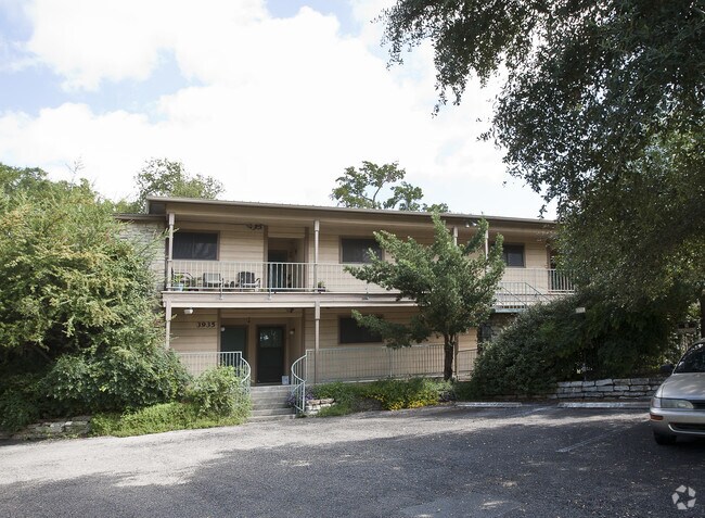 Building Photo - 3955 Shoal Creek Blvd