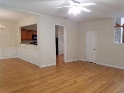 Building Photo - 2434 Fairlie Dr