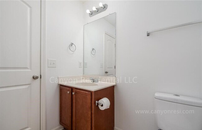 Building Photo - 5209 Switchback Dr