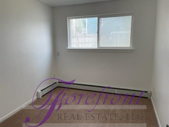 Building Photo - 202 California Trail