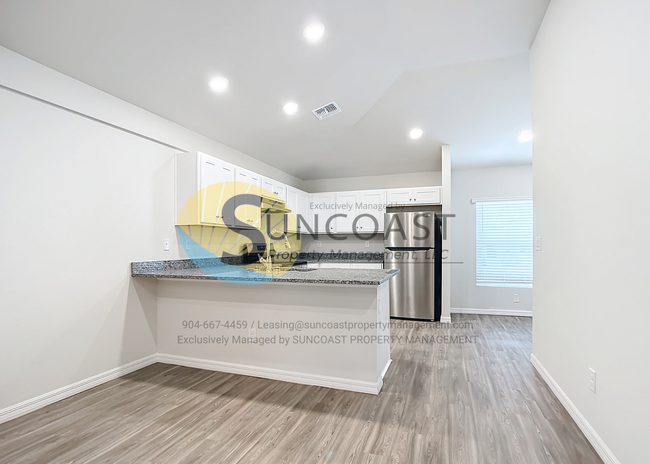 Building Photo - Brand-New 2-Bed, 2-Bath Duplex in Scenic P...