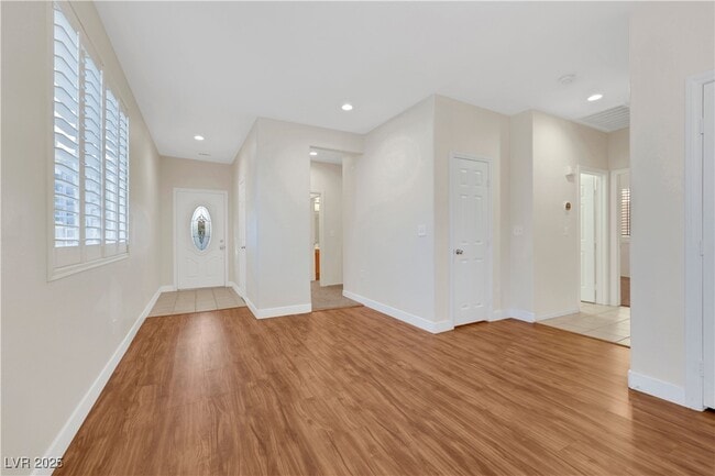 Building Photo - 310 Fancrest St