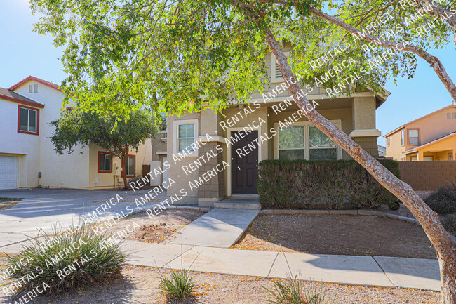 Building Photo - 4005 W Park St