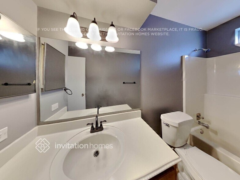 Building Photo - 6907 Stoney River Dr