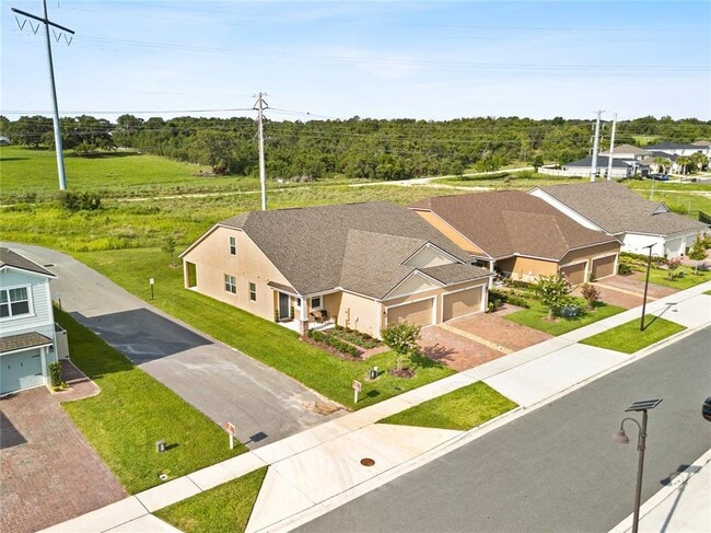 Building Photo - 3279 Canna Lily Pl