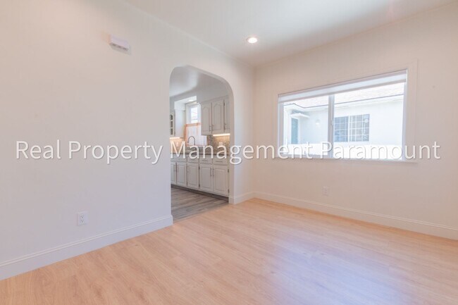 Building Photo - Beautiful Newly Renovated 3-Bedroom Home in a Prime Location