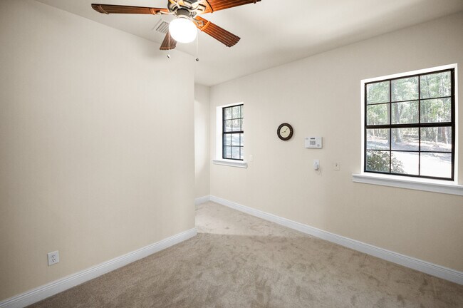 Building Photo - 29320 Acorn Knoll Dr