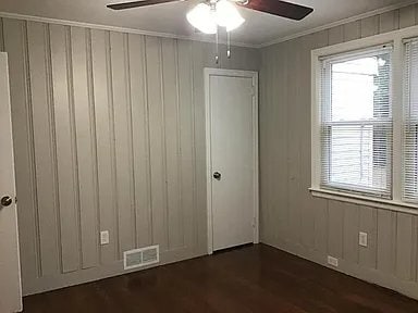 Building Photo - 1436 Decree Ave