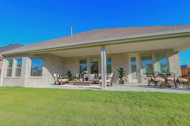 Building Photo - 1228 Villalonga Dr