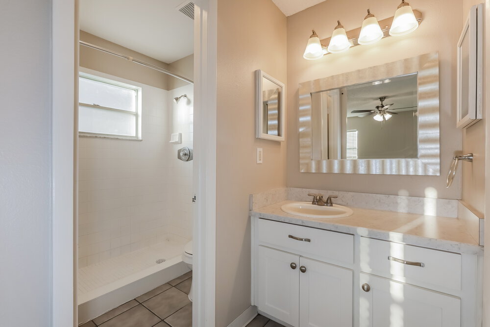 Building Photo - 227 Belfort Pl