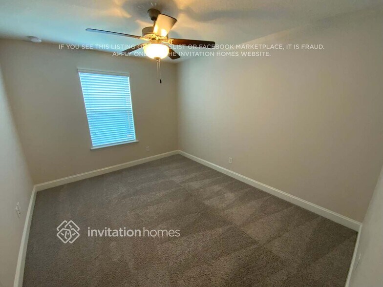 Building Photo - 7107 Emsley Cir