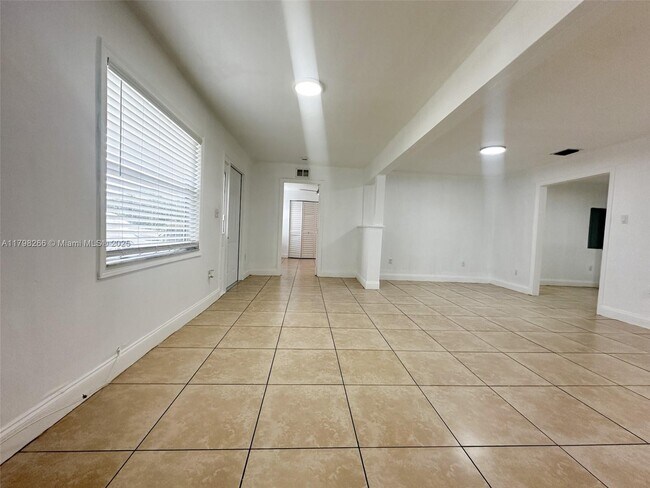 Building Photo - 2811 NW 88th St