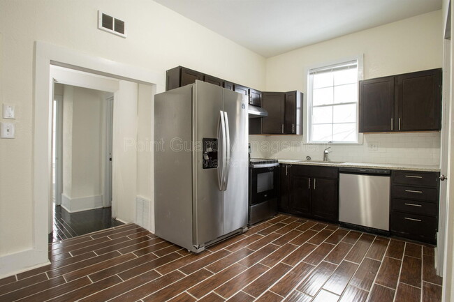 Building Photo - 169 S Belmont St