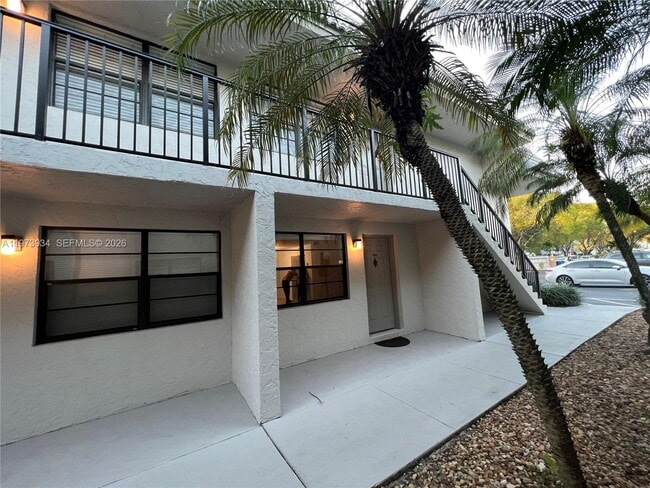 Building Photo - 3215 NW 102nd Terrace