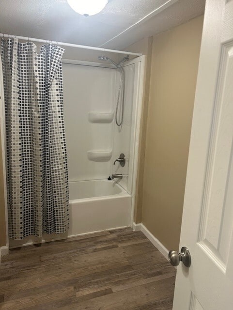 Building Photo - 1656 Weaver Branch Rd