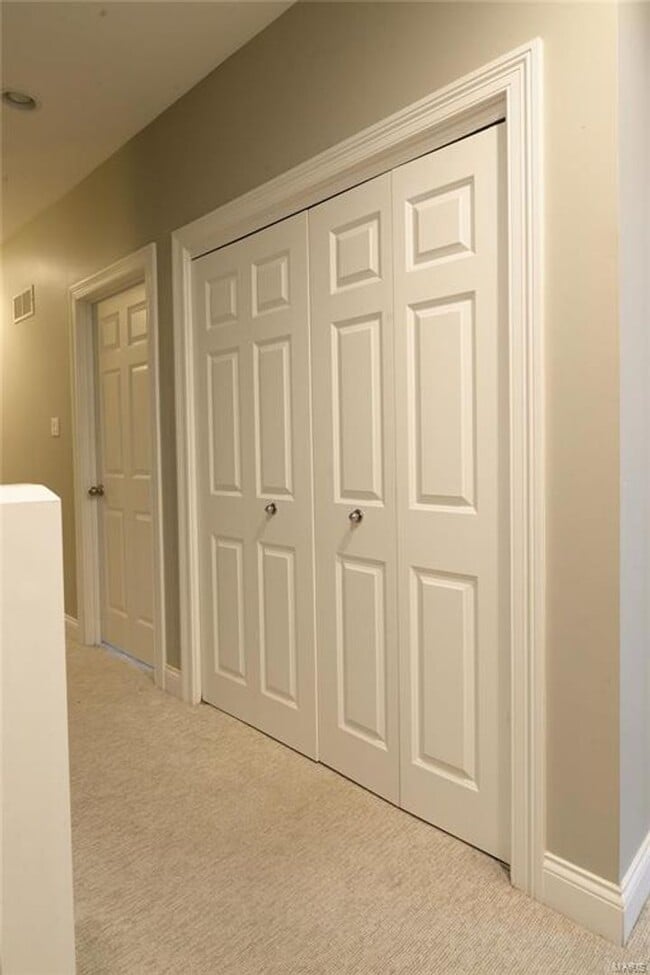 Building Photo - 7709 Gannon Ave