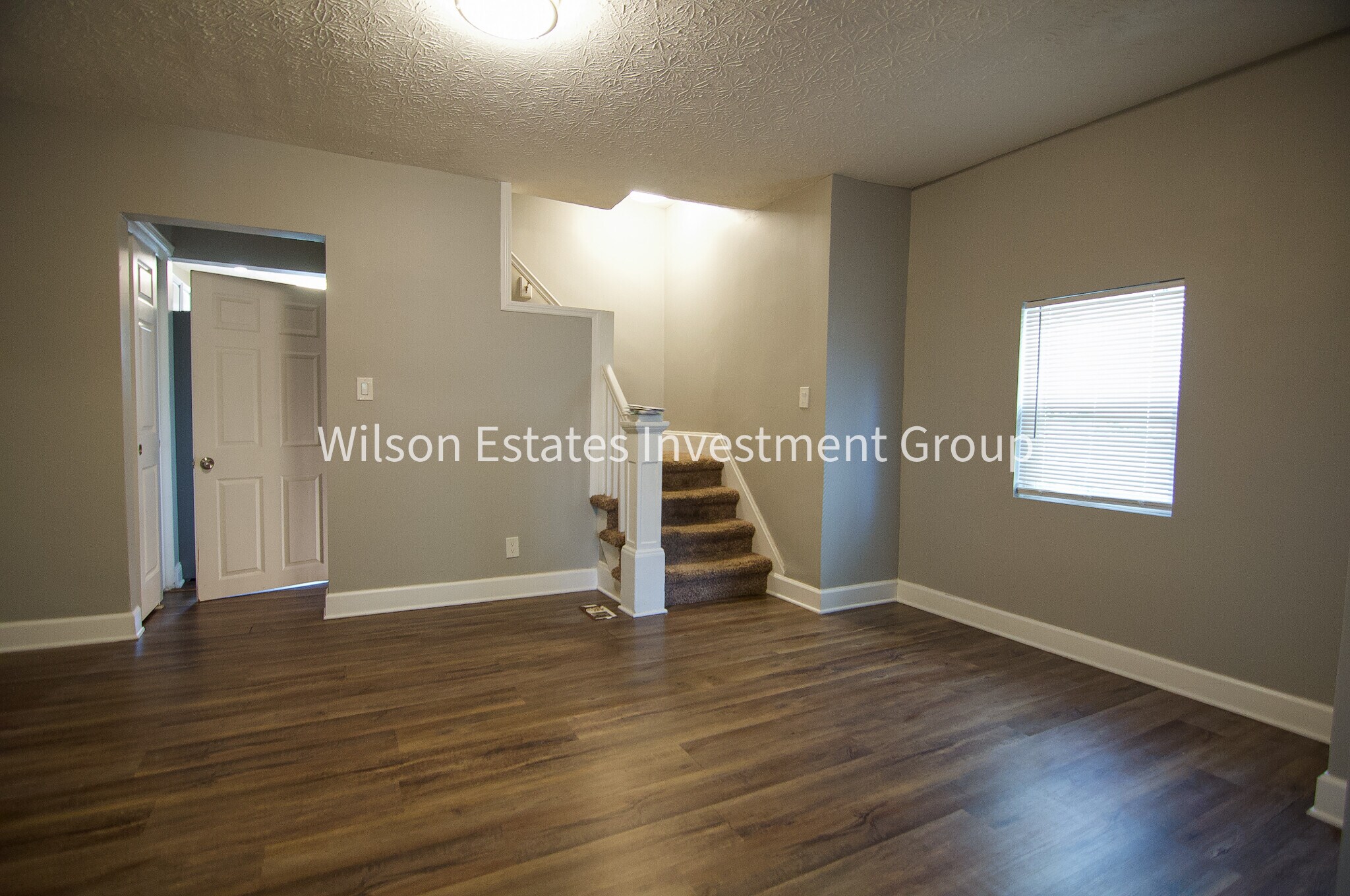 Building Photo - 213 Midland Ave