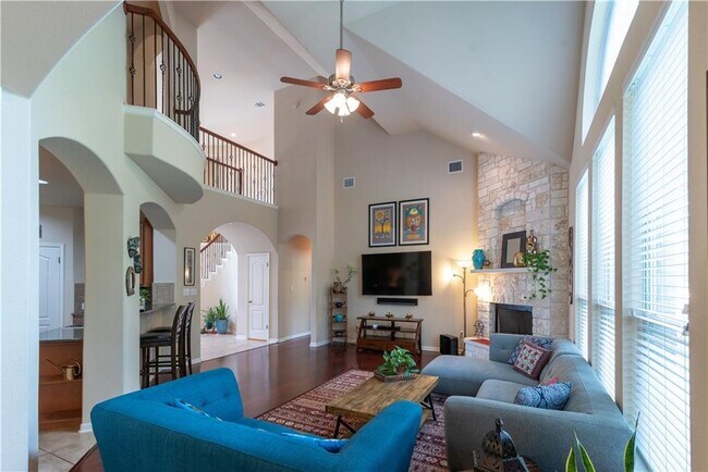 Building Photo - 6801 Magenta Ln