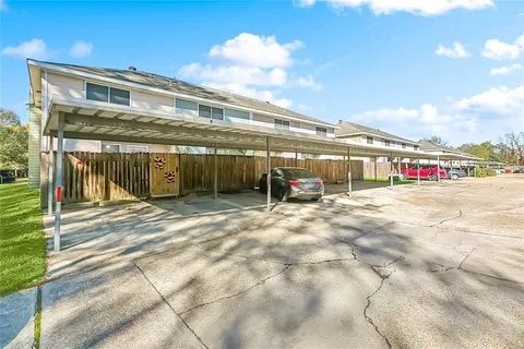 Building Photo - 1781 Boulevard De Province