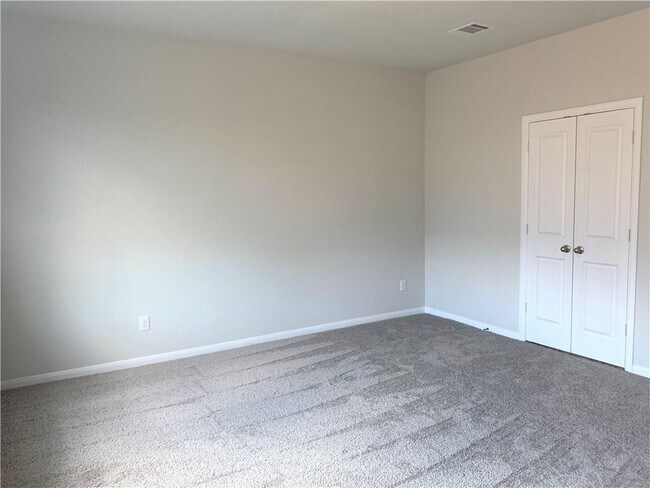 Building Photo - 1104 Coulee Dr
