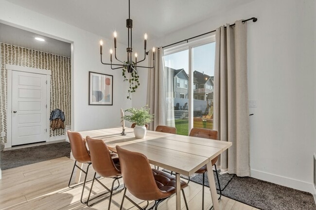 Building Photo - 14636 Snow Leopard Ln