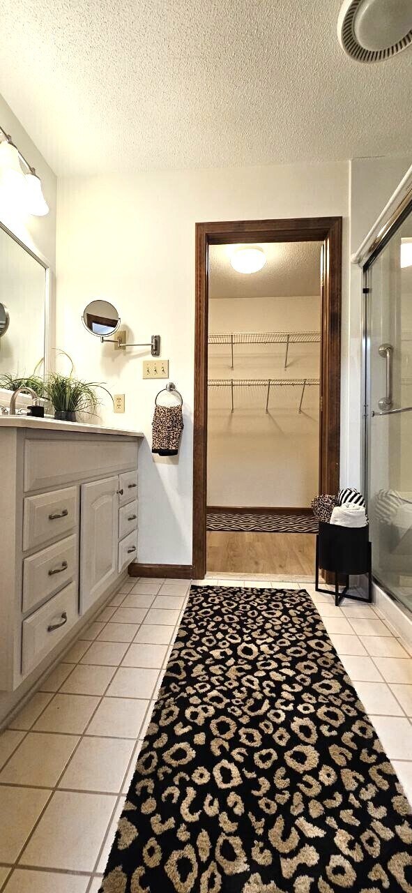 Building Photo - 25 Washington St