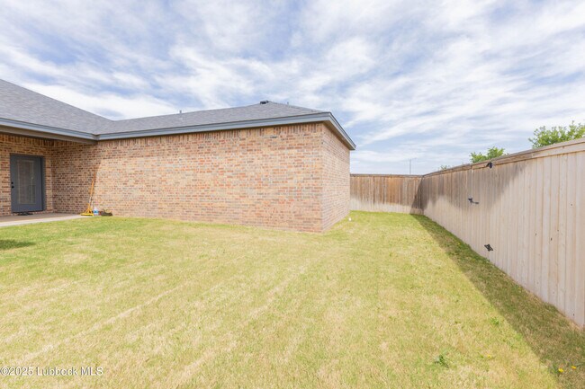 Building Photo - 5005 Prentiss Ave