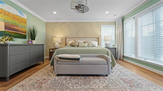 Building Photo - 504 Beneficial Dr