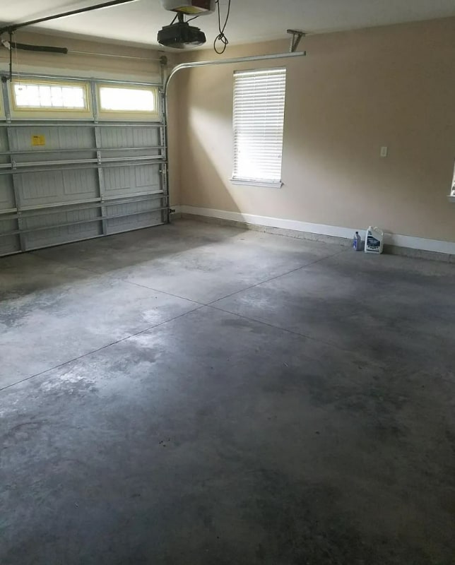 Building Photo - 201 Deanna Green Ln