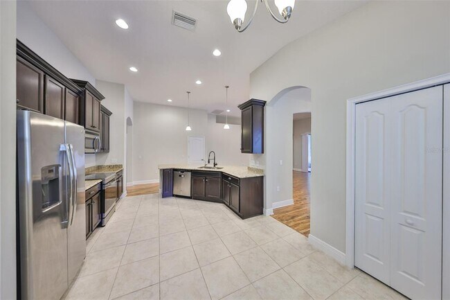 Building Photo - 838 Vino Verde Cir