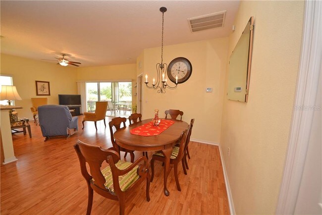Building Photo - 4314 Berwick Dr