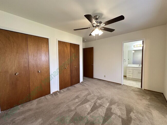 Building Photo - 965 Amstutz Dr