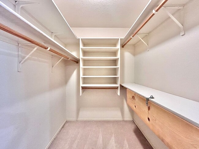 Building Photo - Charming 3/BR 2/BA Home with Covered Deck ...