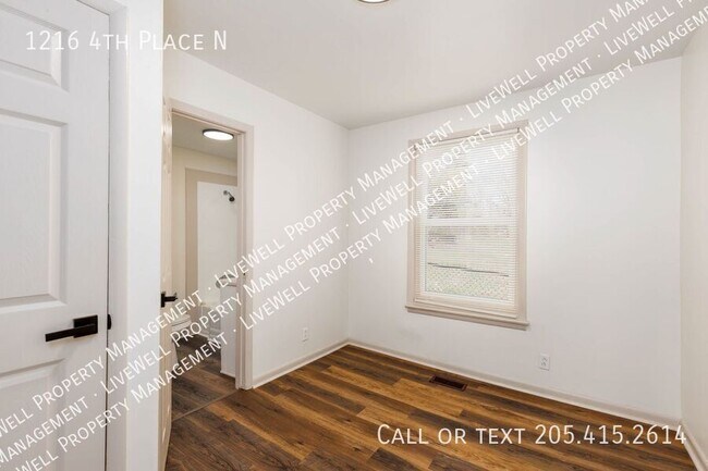 Building Photo - 1216 4th Pl N