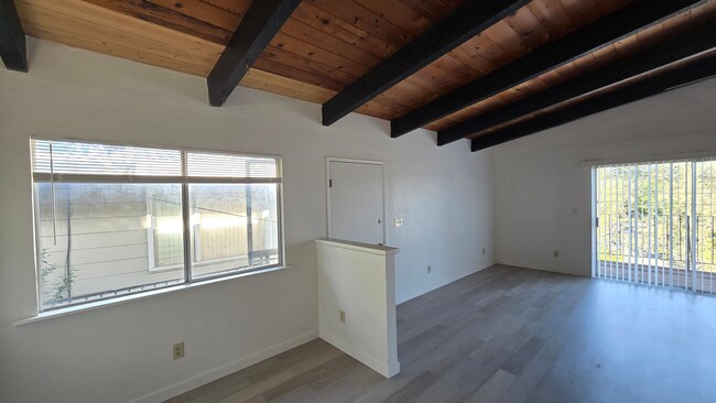 Building Photo - 7269 Willow St