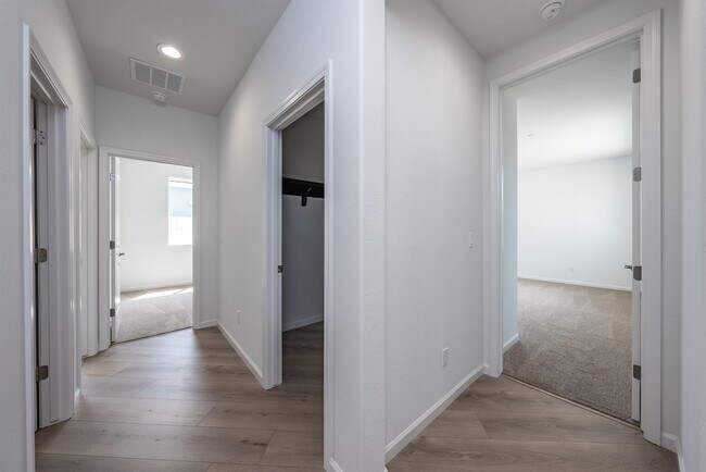 Building Photo - 2563 Chianti Wy