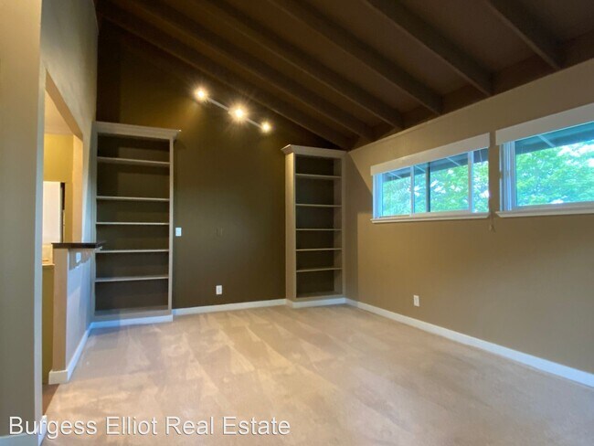 Building Photo - 1 br, 1 bath House - 7514 SW Barnes Rd #A
