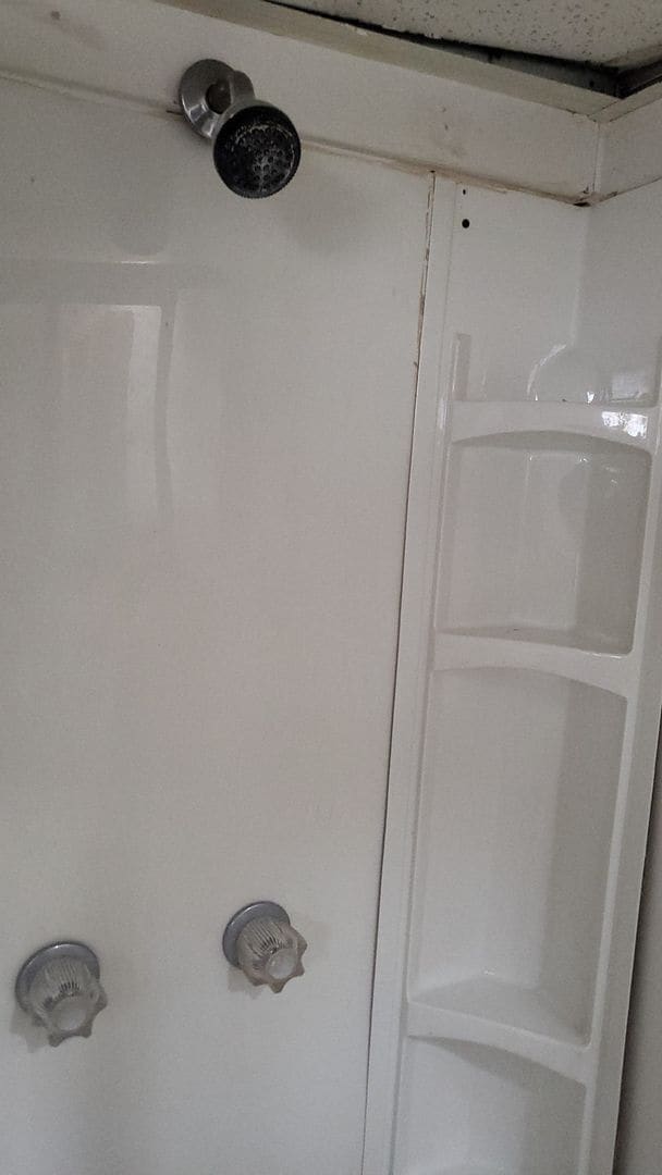 Building Photo - Move-In Ready 2BR/2BA with Garage – Great Location