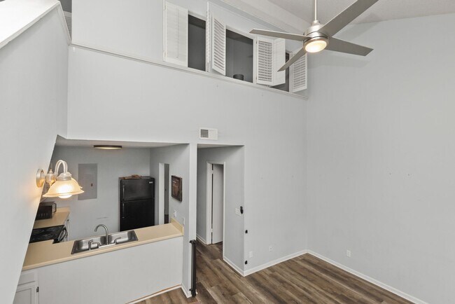 Building Photo - 1009 Stonegate Dr
