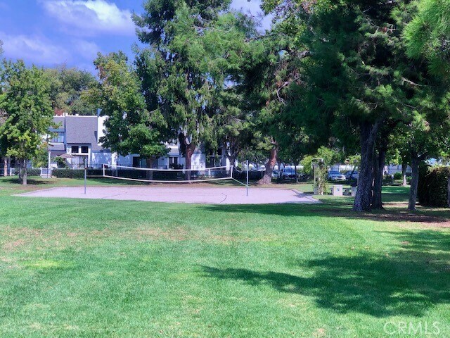 Building Photo - 2 Bloomdale