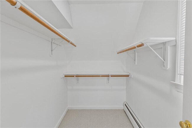 Building Photo - 544 Slocum Rd