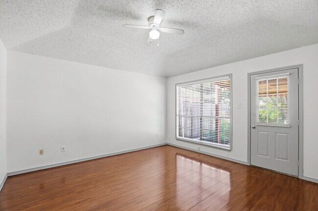 Building Photo - 6315 Forest Village