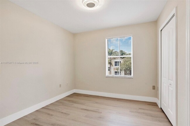 Building Photo - 3031 SW 129th Terrace