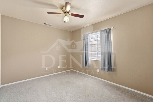 Building Photo - 11319 W Madisen Ellise Dr