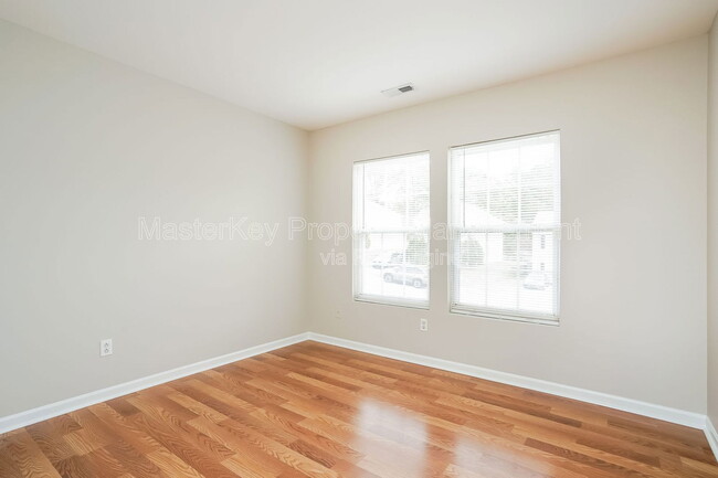 Building Photo - 1160 Rutledge Landing Dr