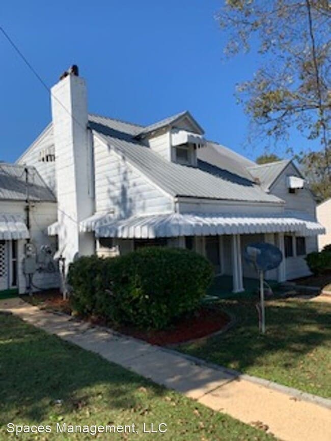 Building Photo - 6 br, 3 bath House - 1436 Kicker Rd