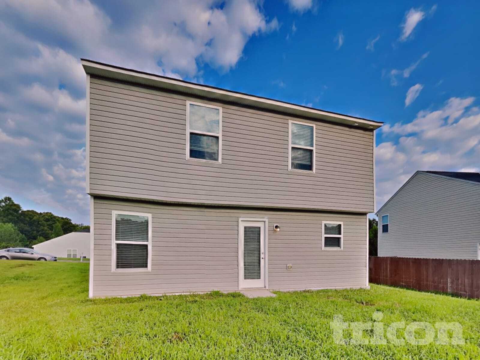 Building Photo - 1110 Langston Dr