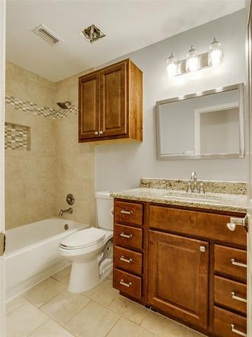 Building Photo - 1615 Shadow Crest Dr