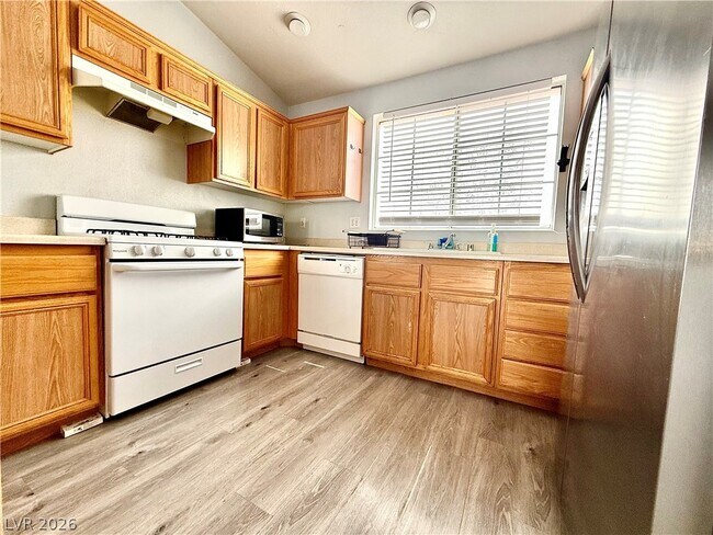 Building Photo - 3340 Strawberry Roan Rd